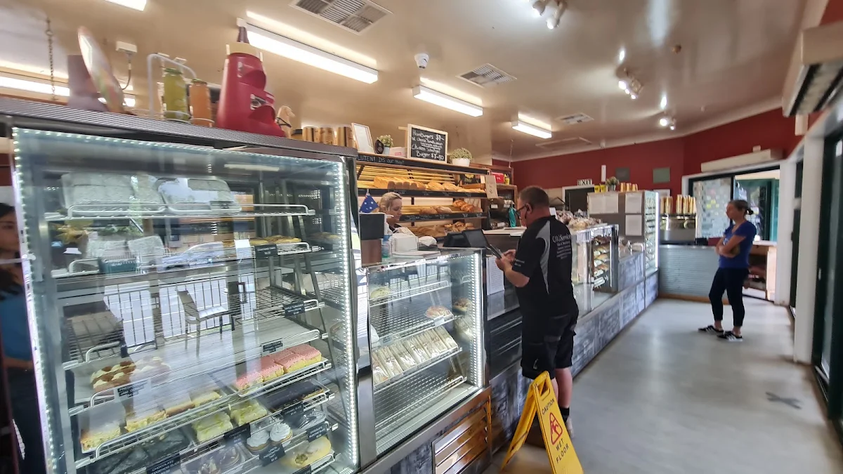 Vibe, Dayboro Bakery