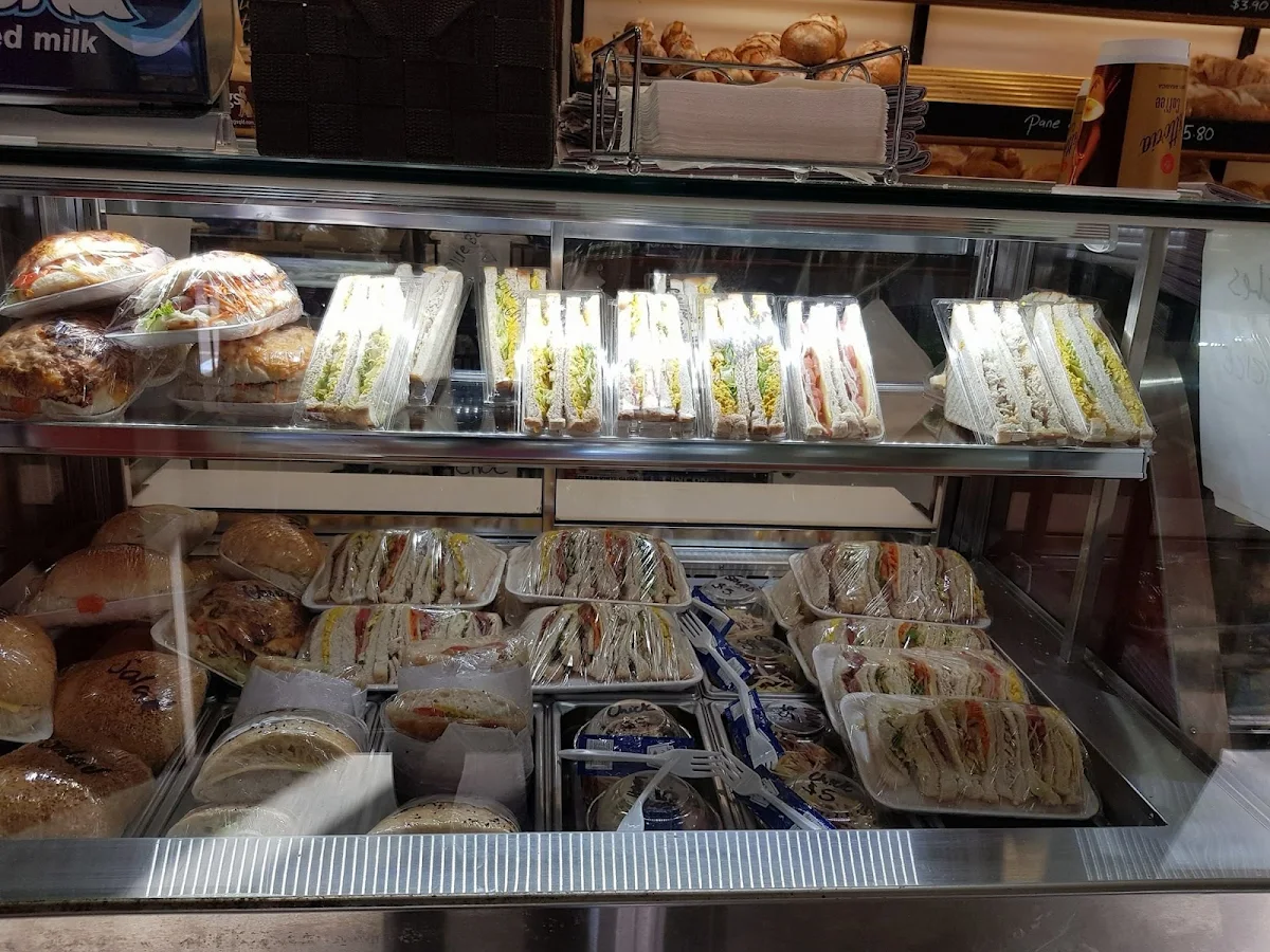 Vibe, Dayboro Bakery