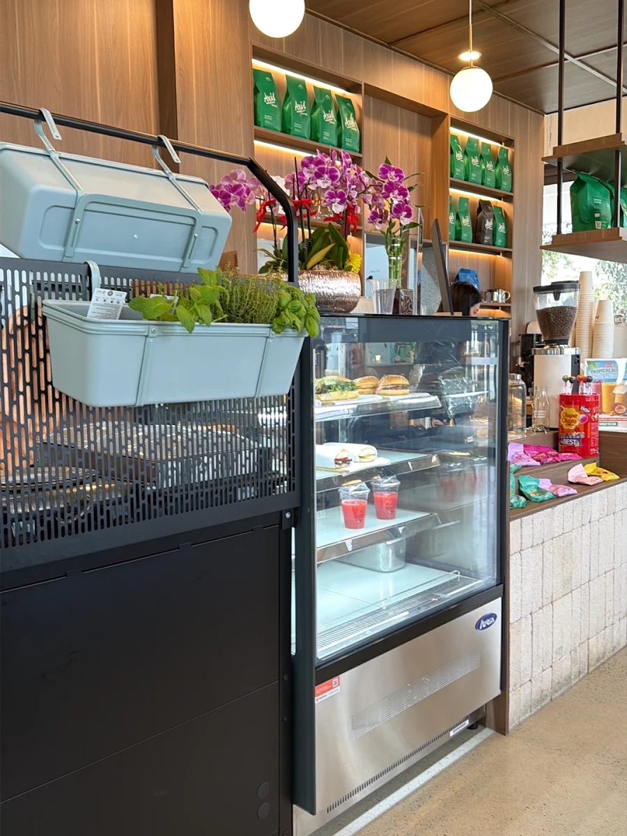 Vibe, Cranwell Cafe
