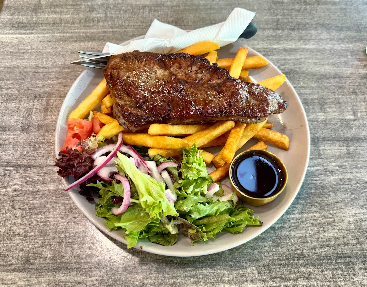 Food & drink photo 8