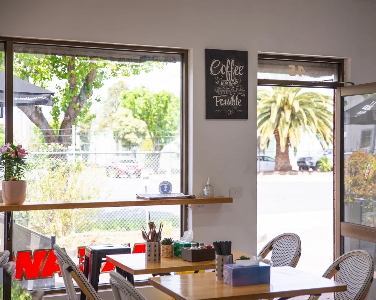 Vibe, Neighbourhood Cafe & Takeaway