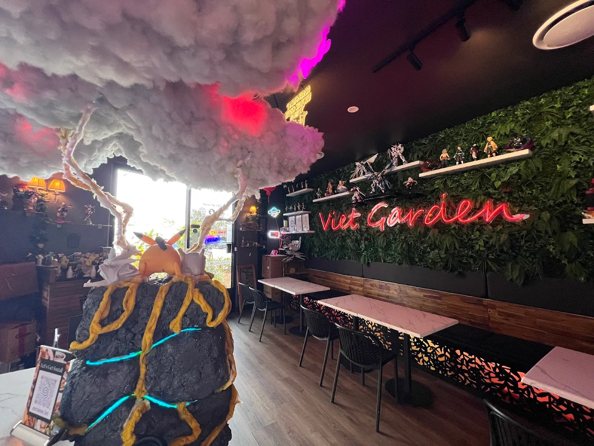 Vibe, VietGarden
