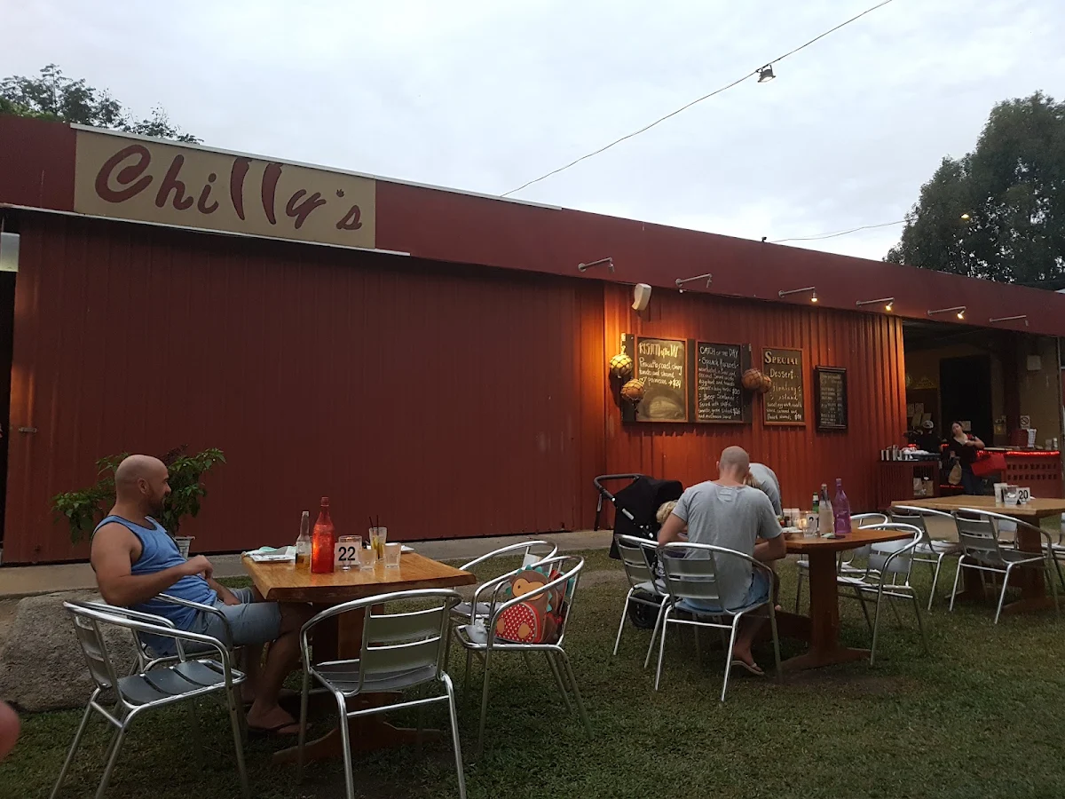 Vibe, Chilly's Pizza & Trattoria
