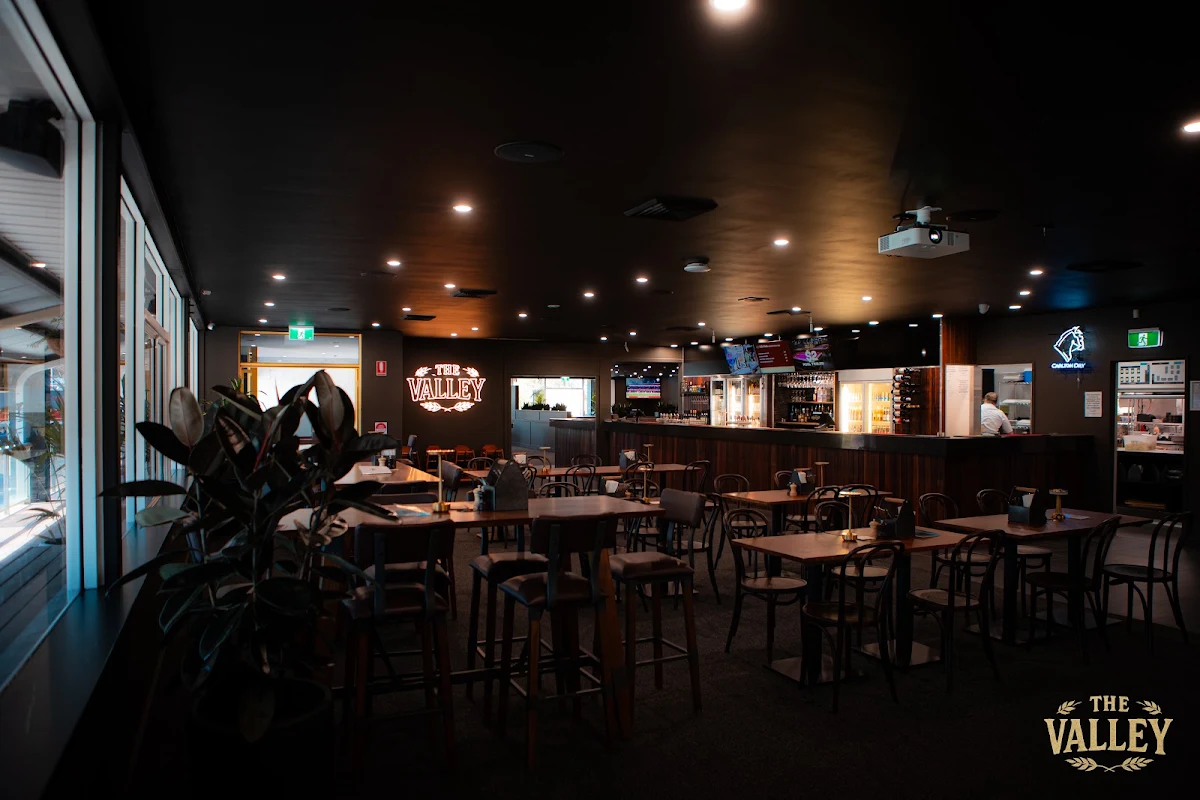Vibe, The Valley Pub