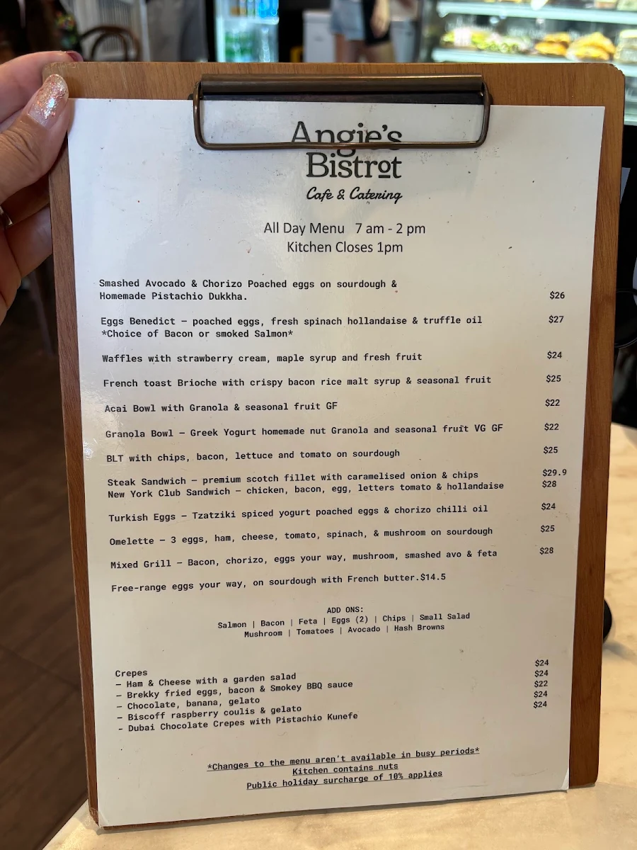 Menu, Angie's Bistrot