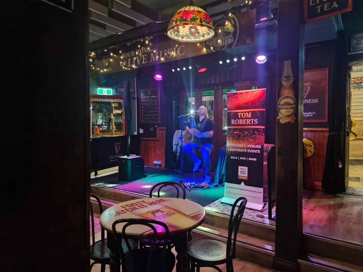 Vibe, Irish Murphy's