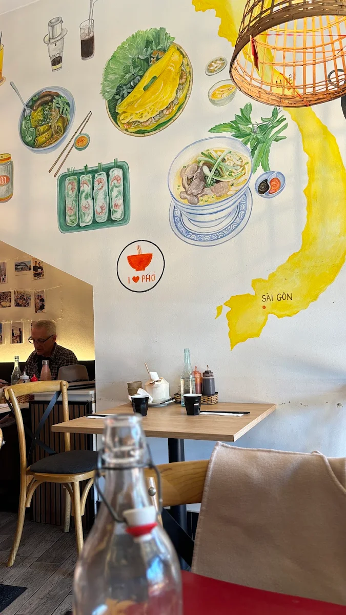 Vibe, I Love Pho