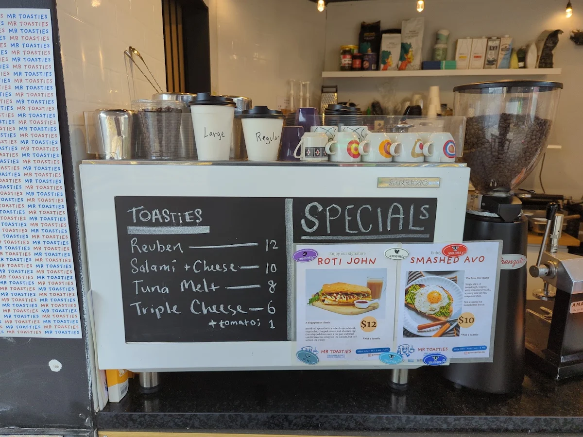 Vibe, Mr Toasties