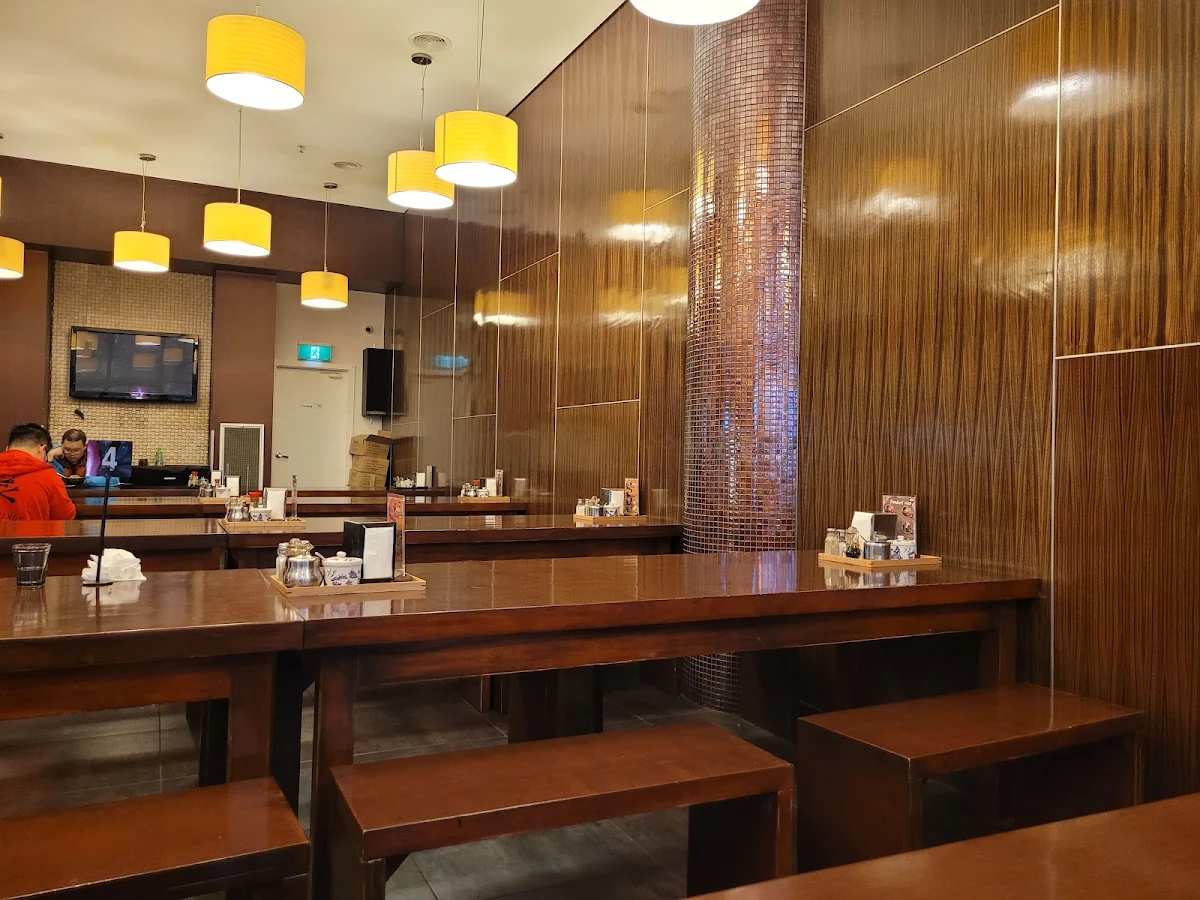 Vibe, Ka Sushi Ramen