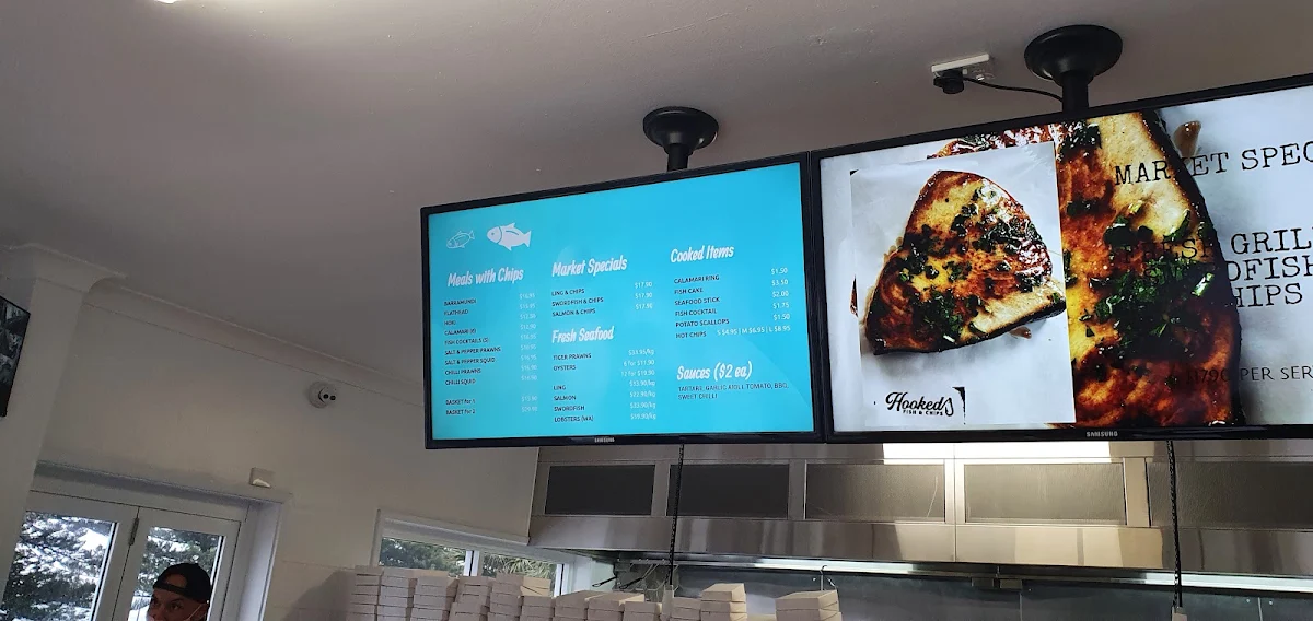 Menu, Hooked on the harbour
