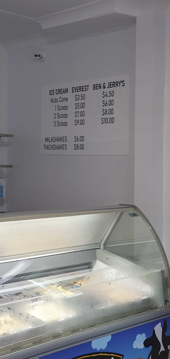 Menu, Hooked on the harbour