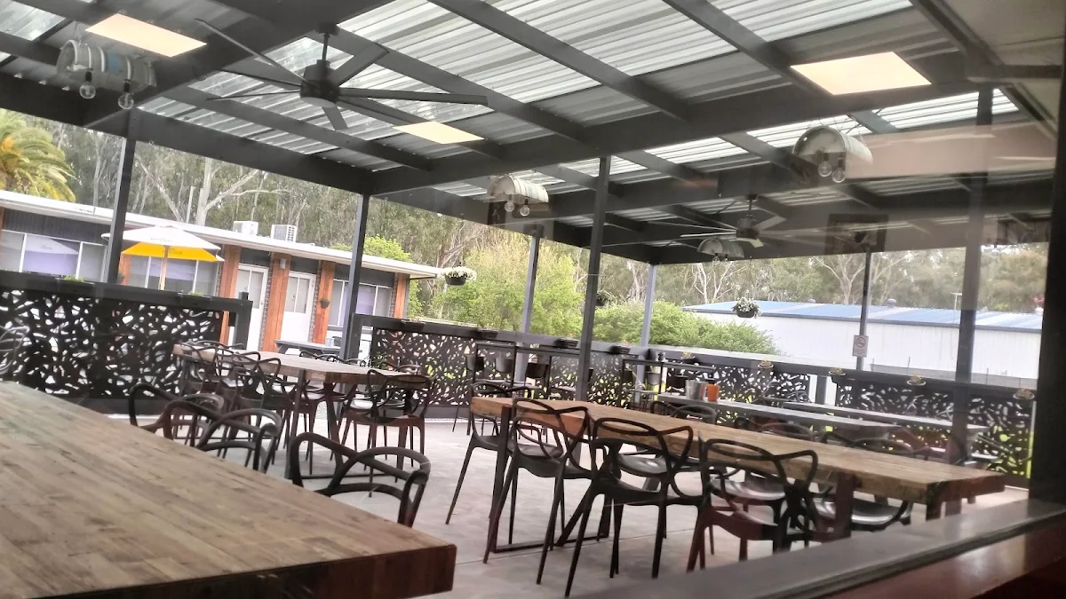 Vibe, Barmah Pub