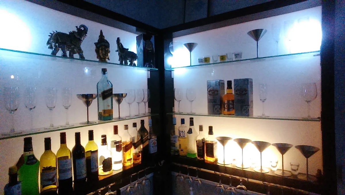 Vibe, Clove Chill And Grill Indian Restaurant