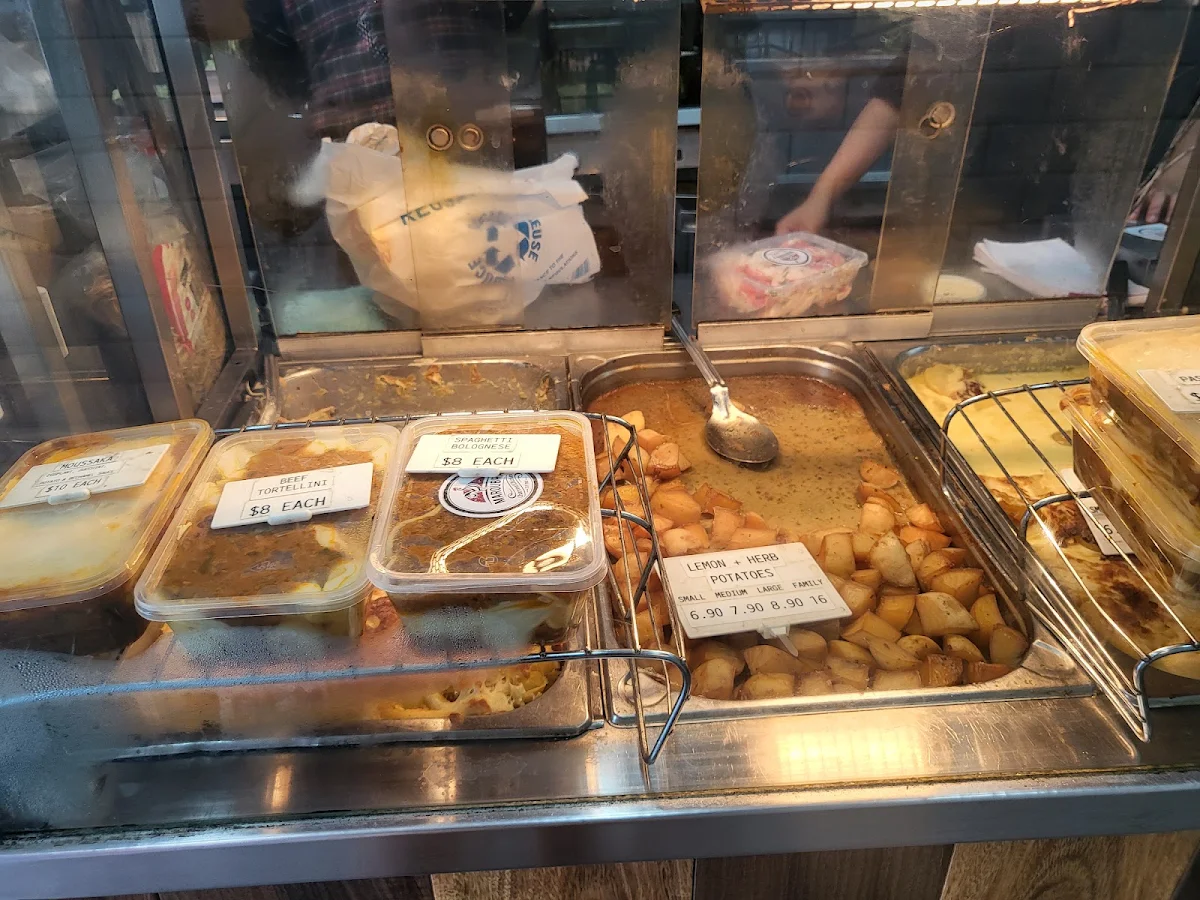 Vibe, Maroubra Charcoal Chickens