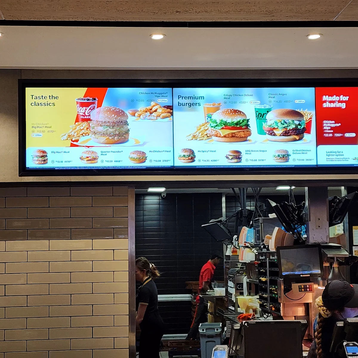 Menu, McDonald's Castle Towers II