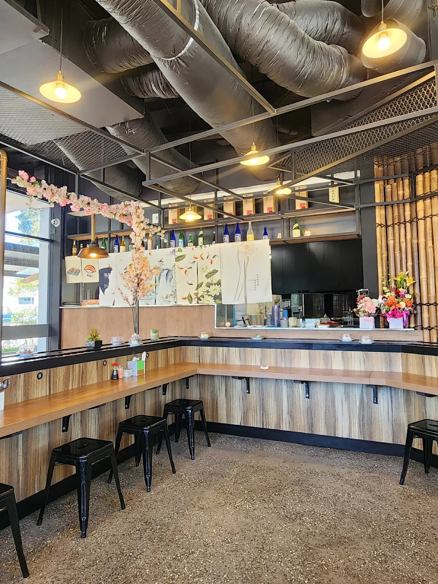 Vibe, Ougi Kaiten Sushi