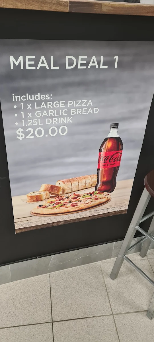 Menu, Pienza pizzeria