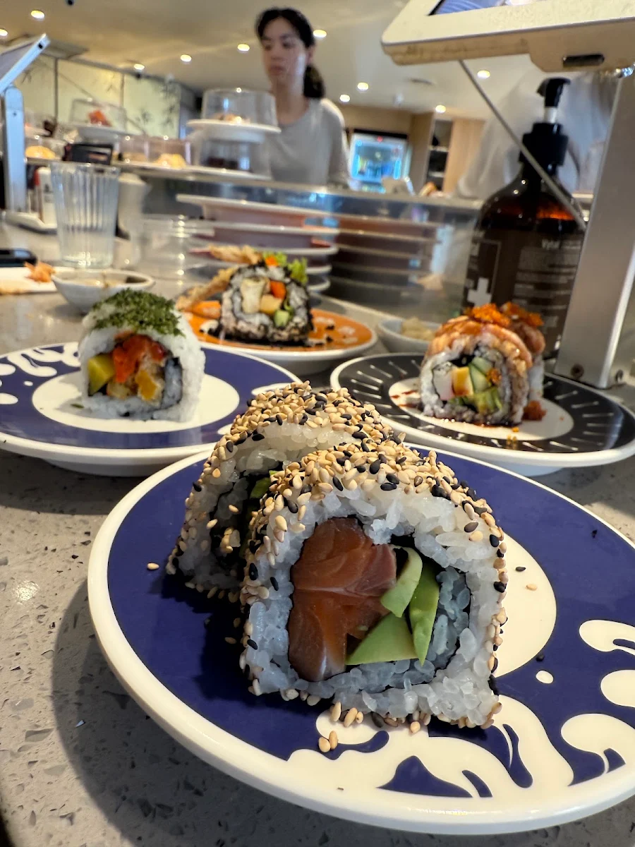 Food & drink, Makoto Sushi Bar