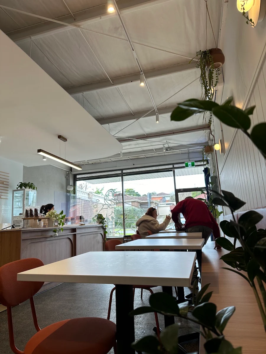 Vibe, Boy Boy Bakery