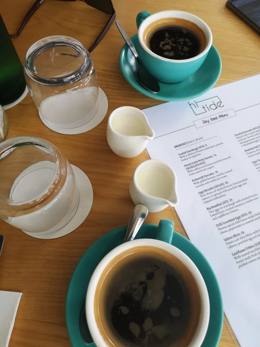 Menu, Hi Tide by the beach
