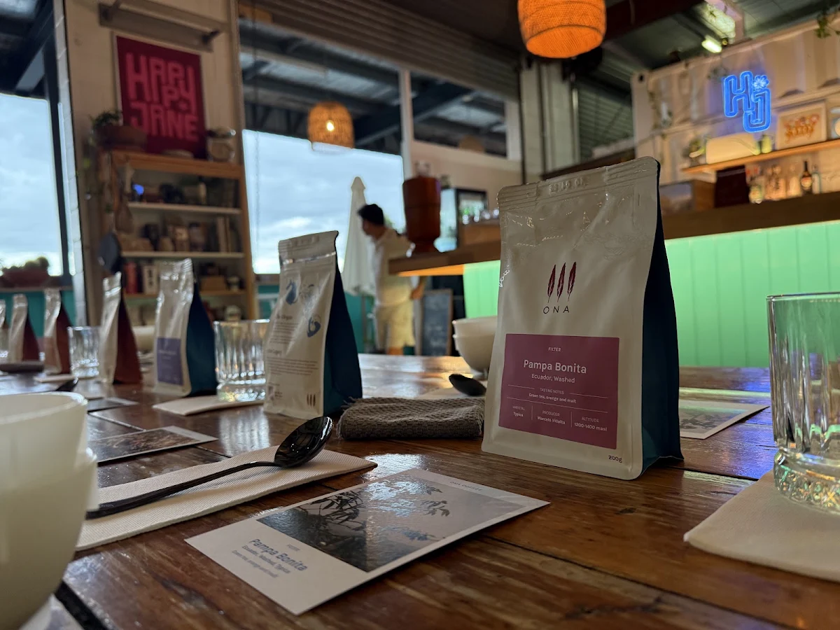 Vibe, Happy Jane Cafe
