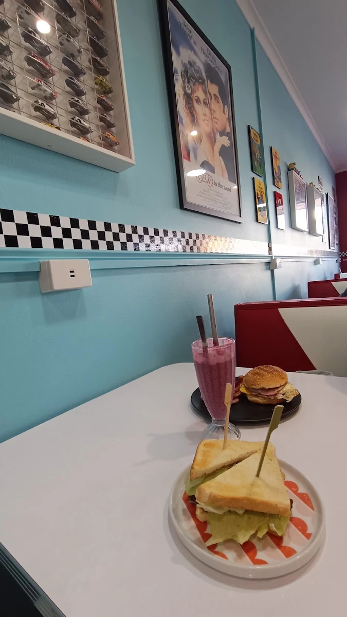 Food & drink, Metro Diner Taree