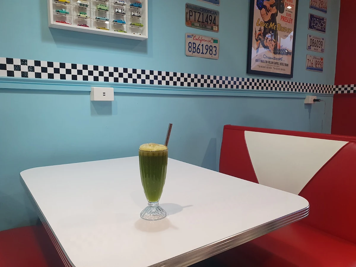 Vibe, Metro Diner Taree