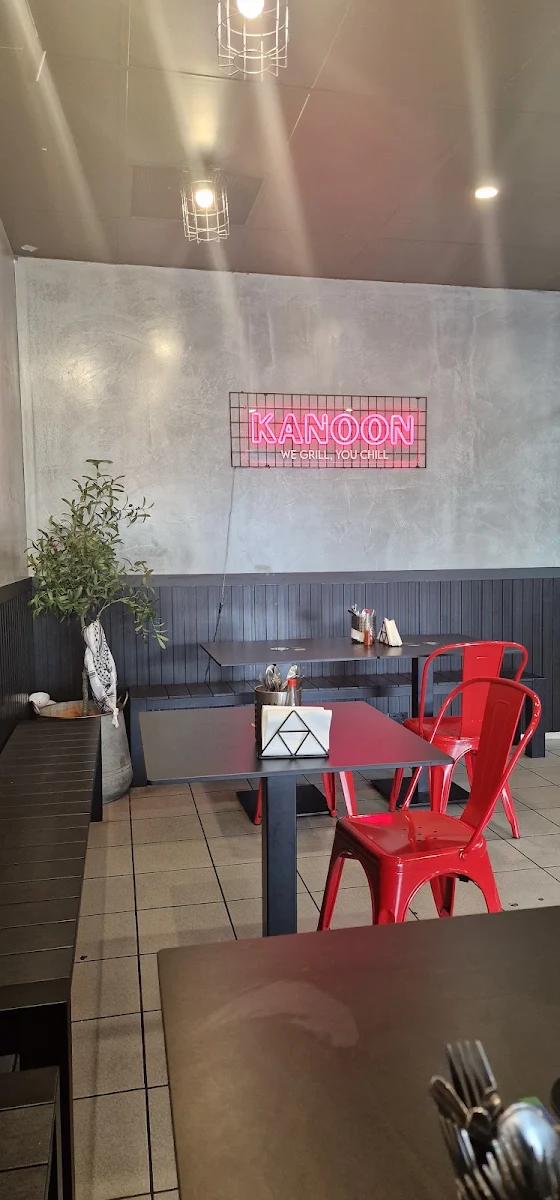 Vibe, Kanoon Grills