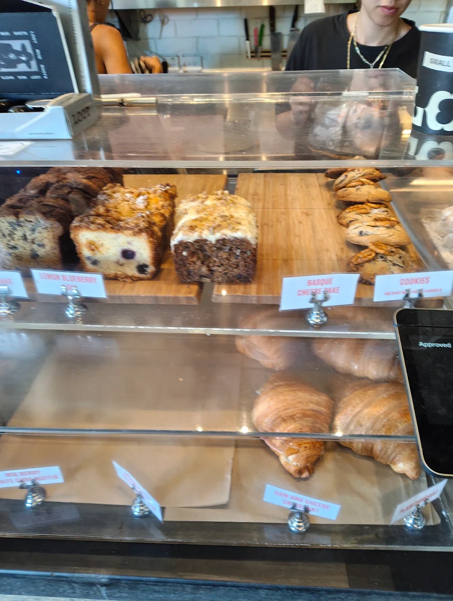 Vibe, Community Coffee Co