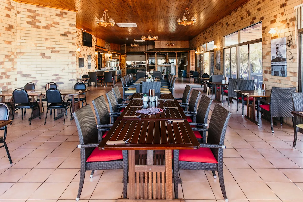 Vibe, The Stack Bar and Grill
