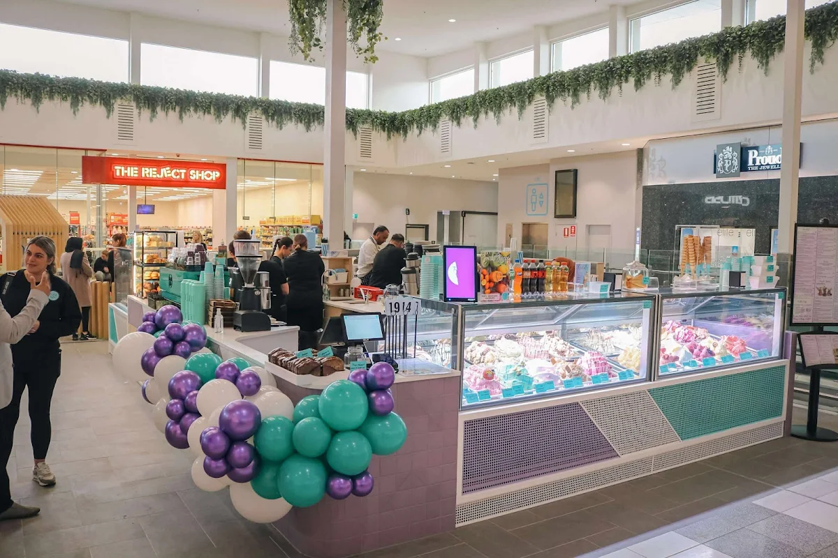 Vibe, Twisted Sista Cafe & Gelateria Pakenham Market Place