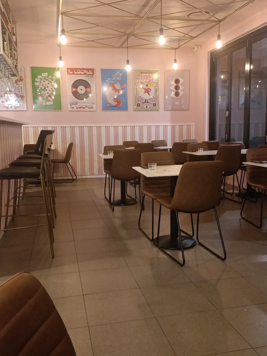 Vibe, Il Locale Pizzeria Stirling