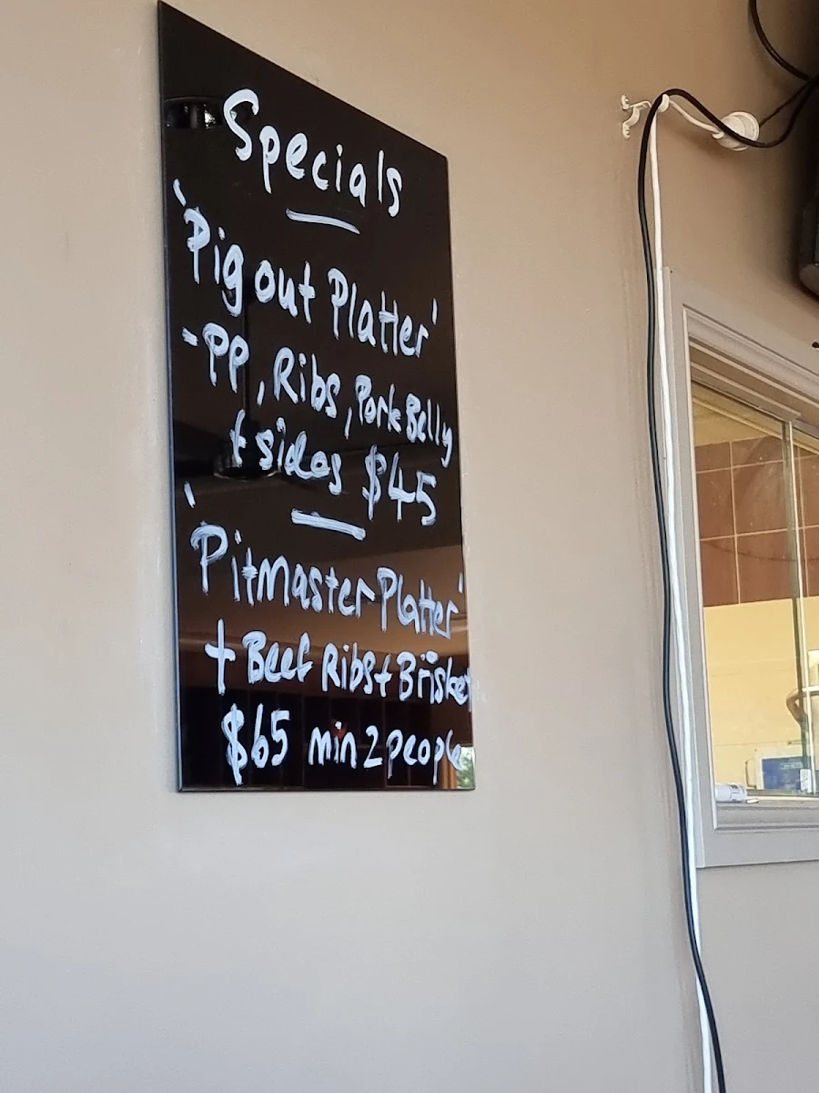 Menu, Biggie's BBQ