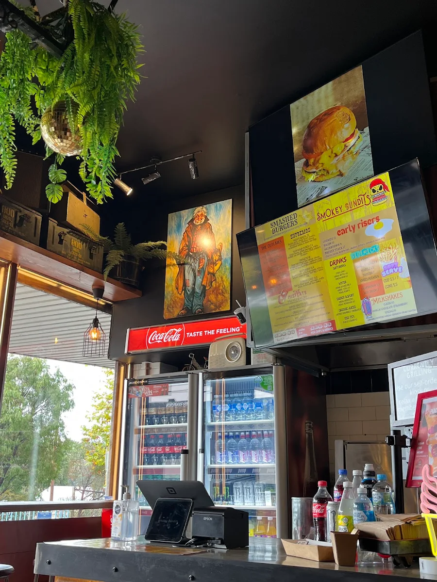 Menu, Smokey Bundits