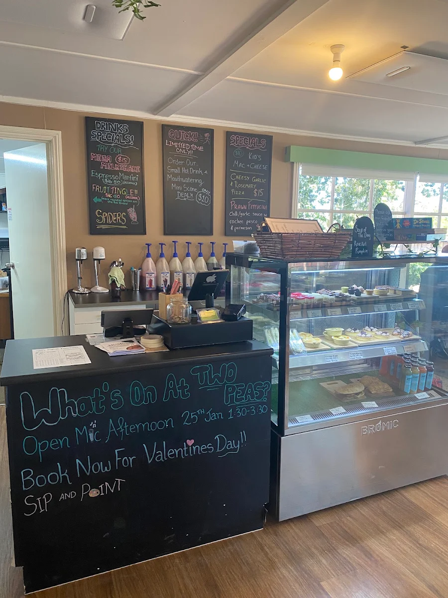 Vibe, Two Peas Cafe (Two Peas In Their Pod)