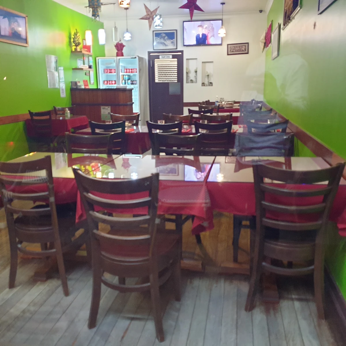 Vibe, The Everest spice & curryhouse