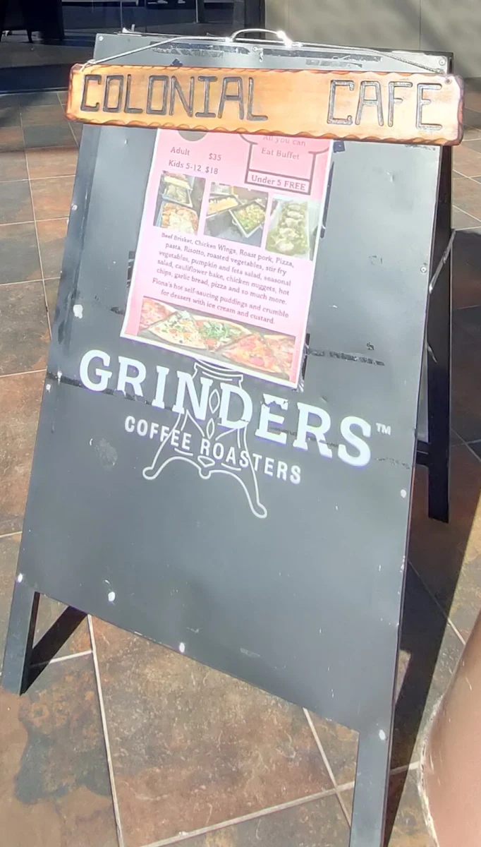 Menu, Colonial cafe