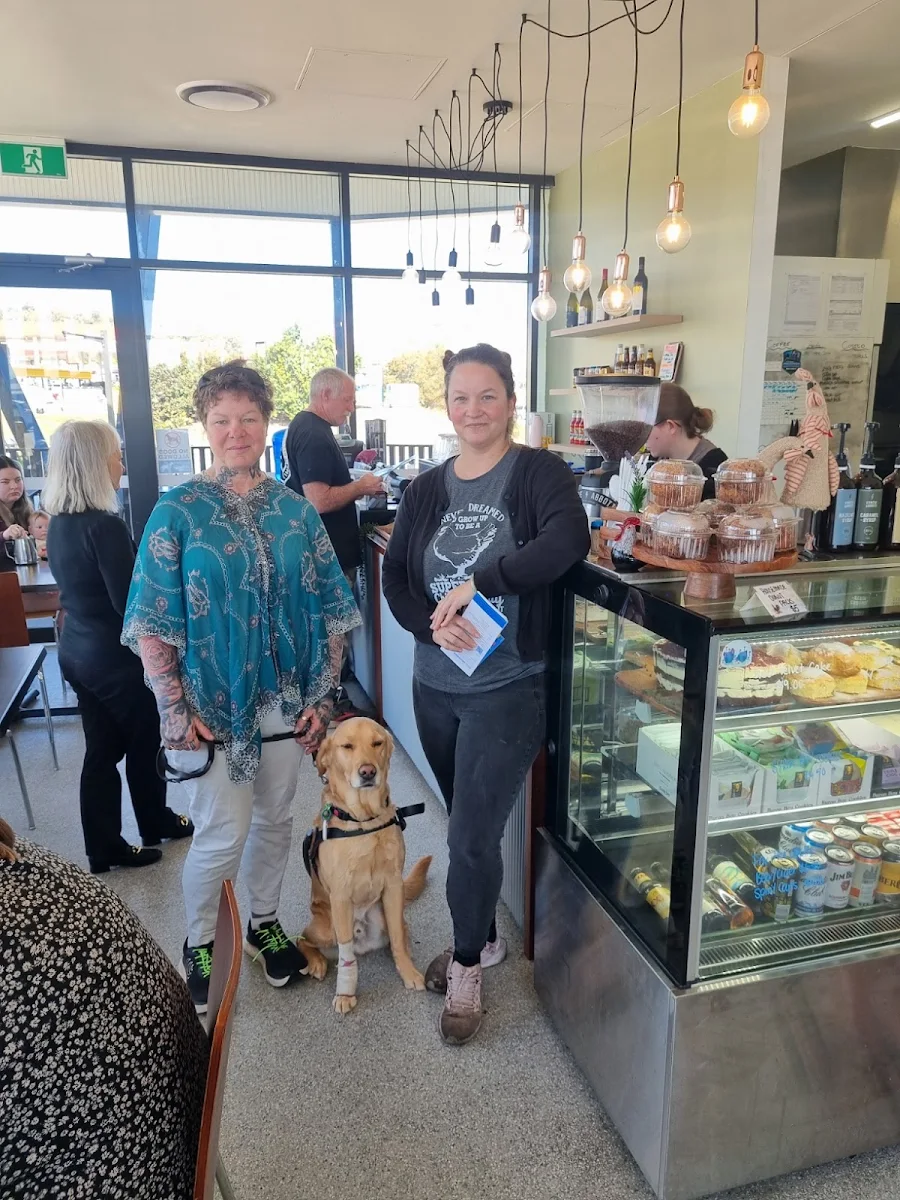 Vibe, The Hen House Cafe and Catering