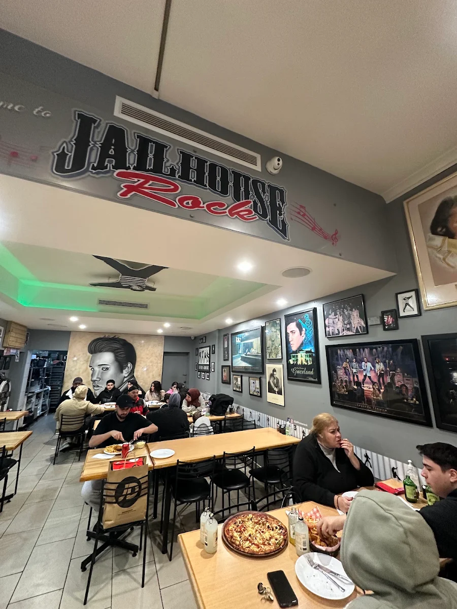 Vibe, Jailhouse Rock Pizza