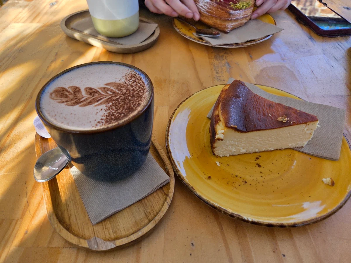 Food & drink, Little Birdy Bakery