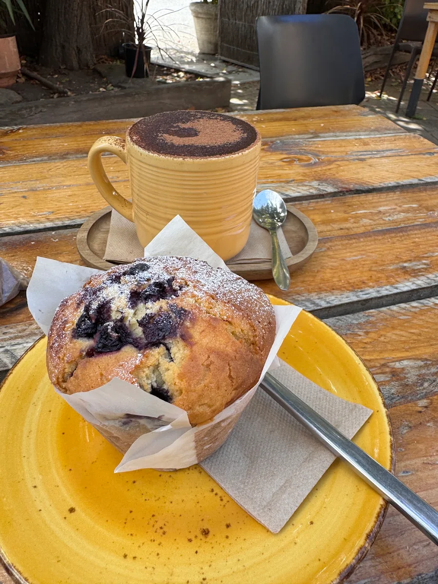Food & drink, Little Birdy Bakery