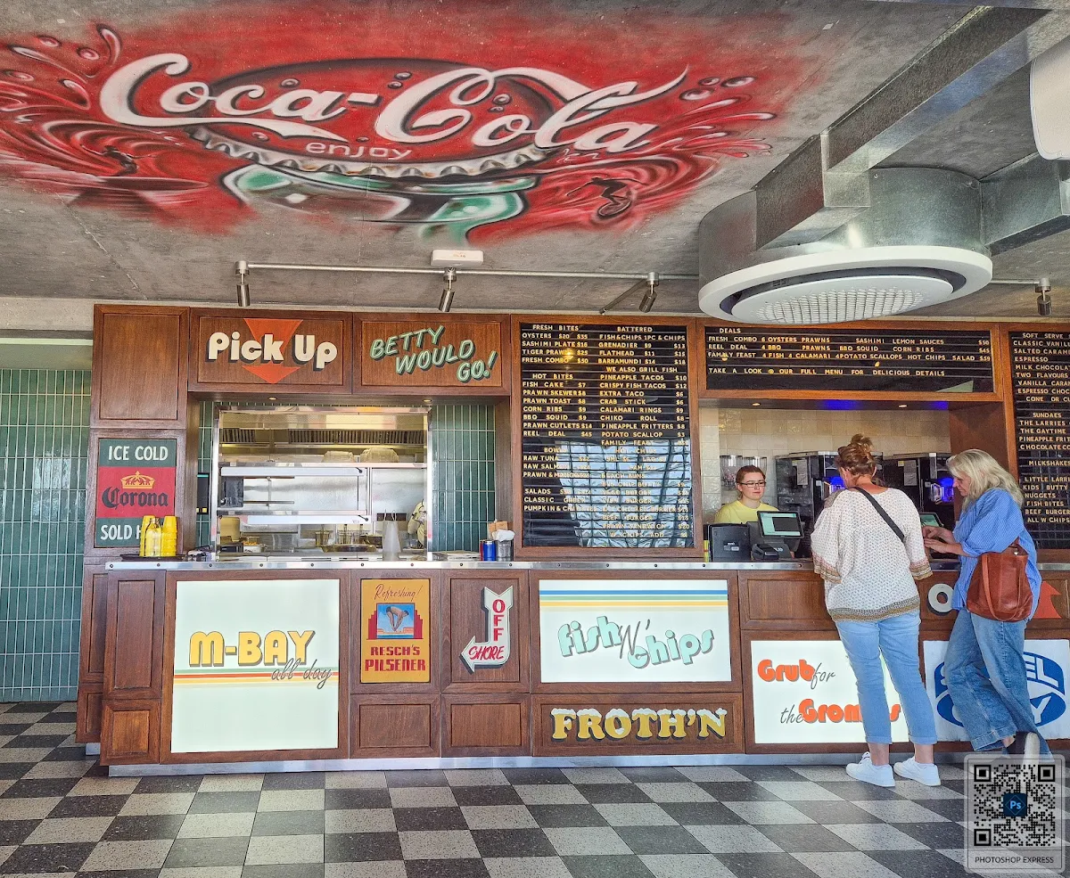 Menu, Larrie's