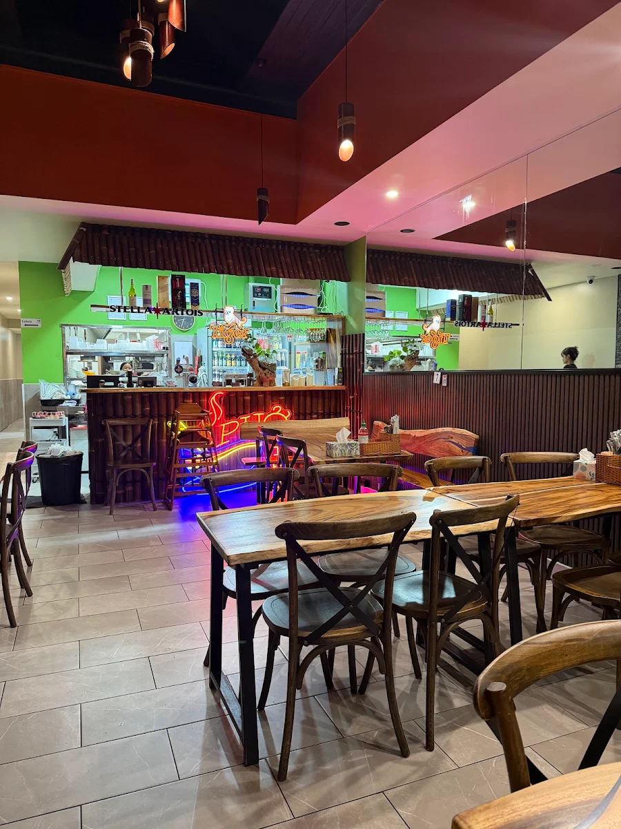Vibe, Pho Viet Vietnamese Bar & Grill