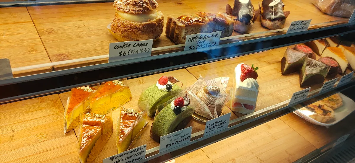 Vibe, L'eclair Patisserie