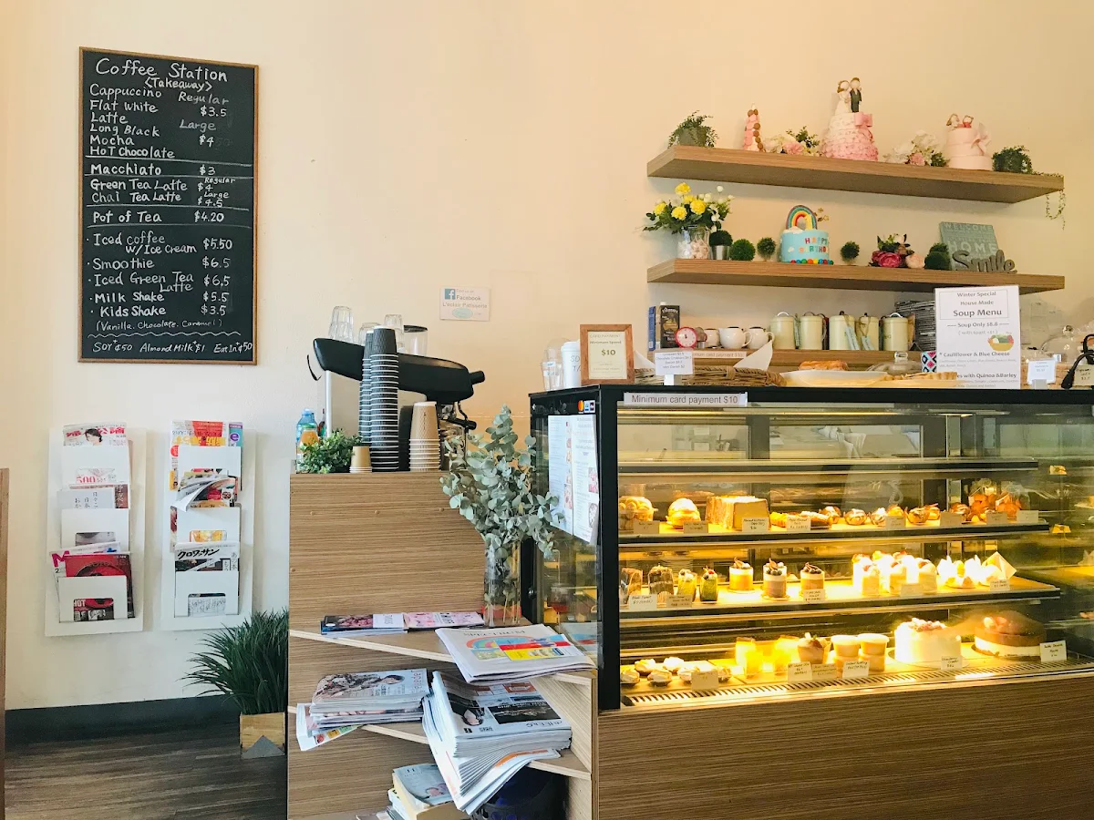Vibe, L'eclair Patisserie