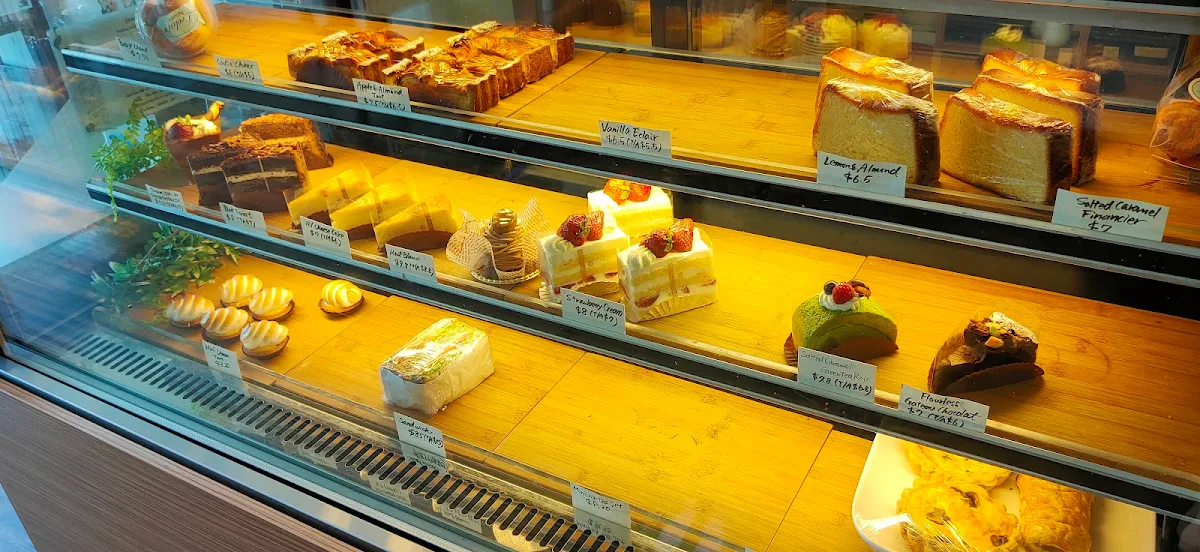 Vibe, L'eclair Patisserie