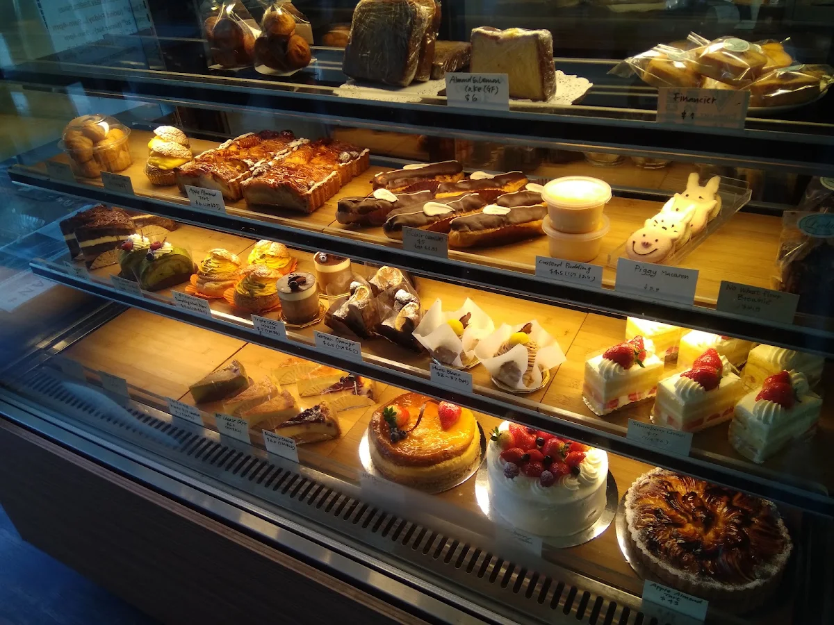 Vibe, L'eclair Patisserie