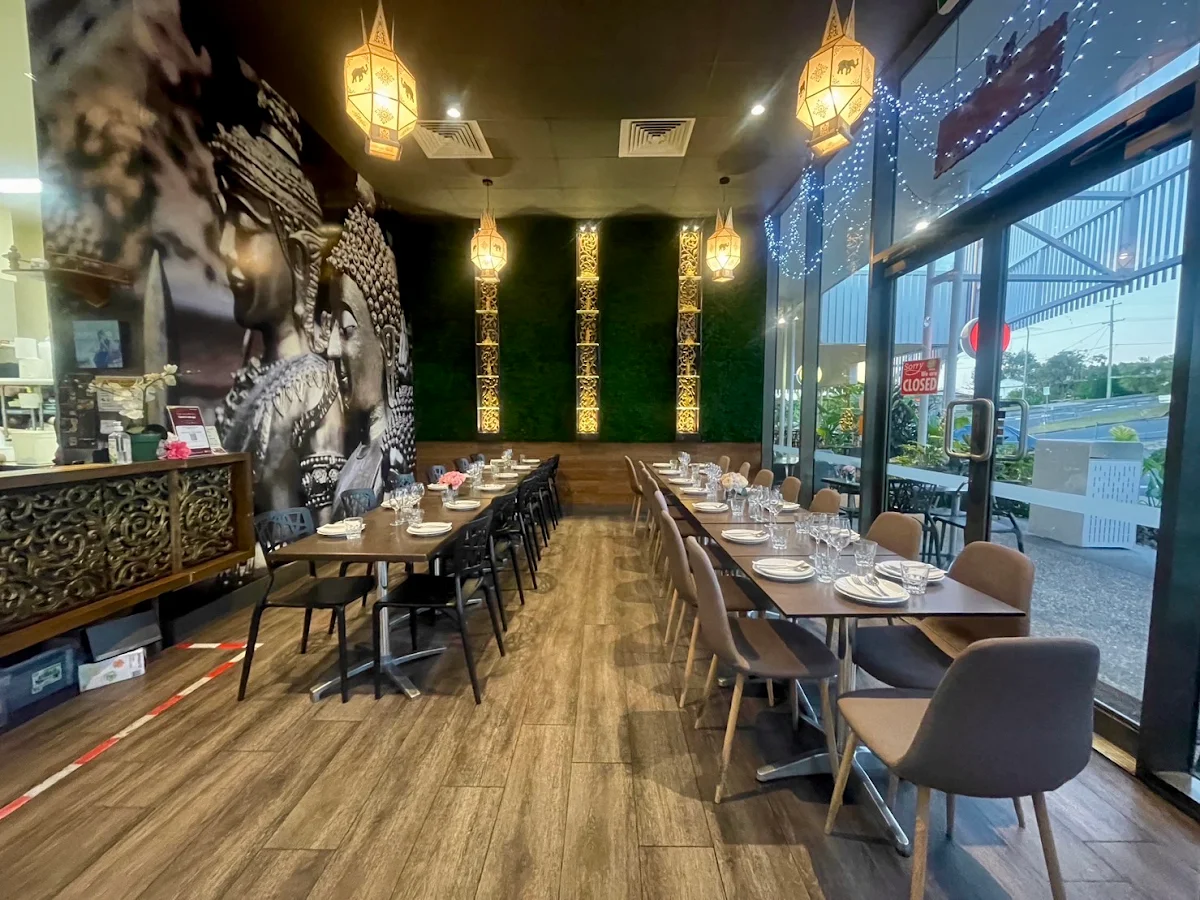 Vibe, Lanna House Thai Restaurant