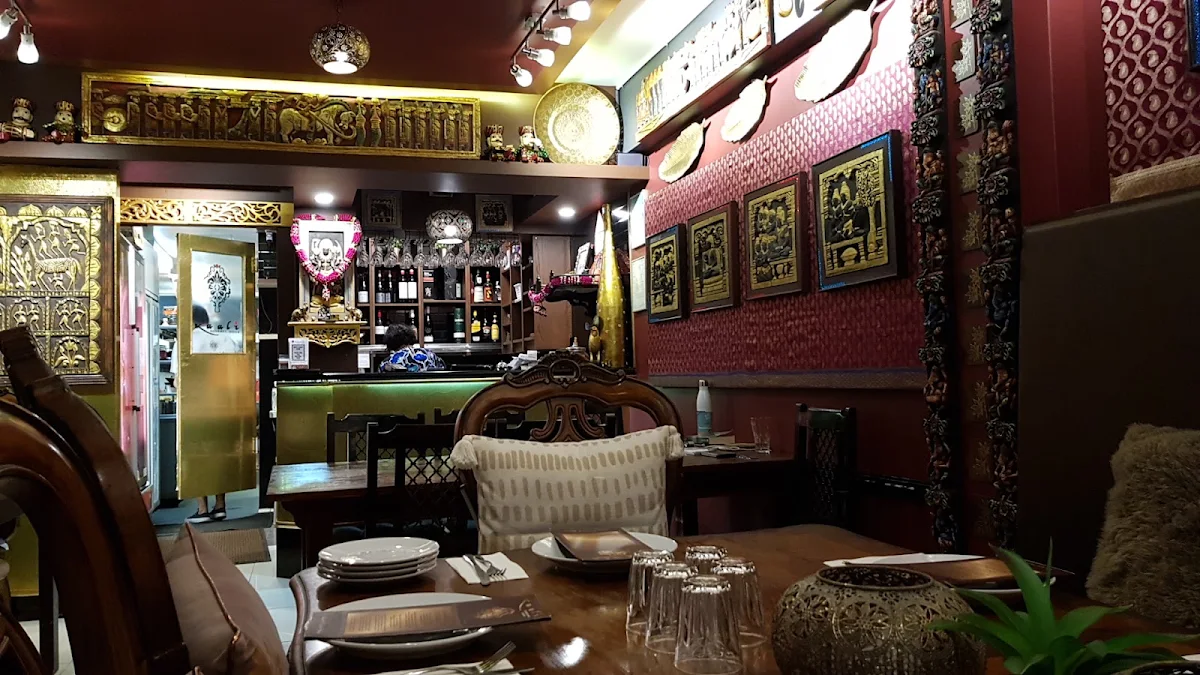 Vibe, Kaali Restaurant - Restaurant in Hastings st, Noosa