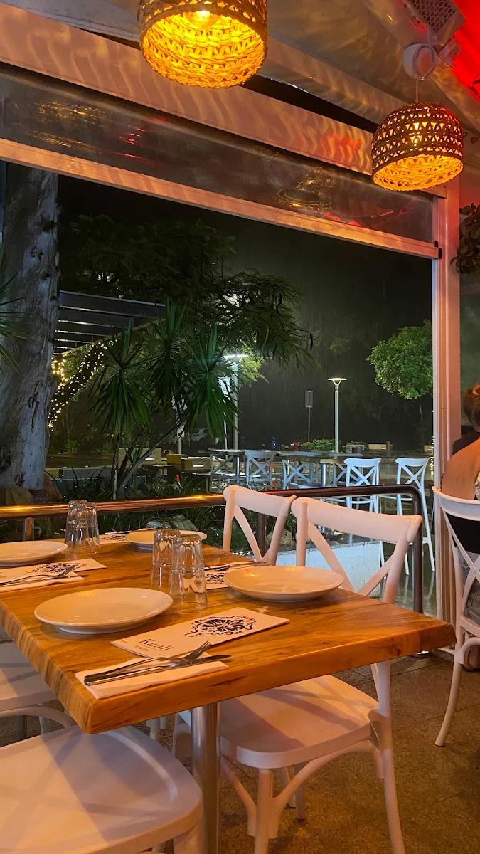 Vibe, Kaali Restaurant - Restaurant in Hastings st, Noosa